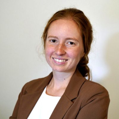 Kate Zahner headshot
